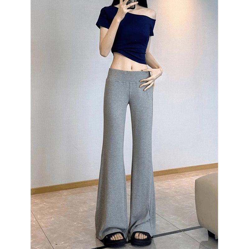 Frühlingsgraue Strick-Mikro-Flare Weitbeinige Hose – Lässig, Niedrige Taille, Damen-Jogginghose, Neuer Frühling/Sommer-Eingang.