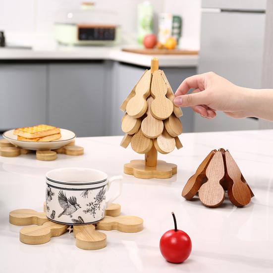 Yousheng Christmas Tree Coaster Set of 3 Heat Insulation Mat for Water Cups Teapots Dining Plates Wear-Resistant Anti-Scalding Table Protection