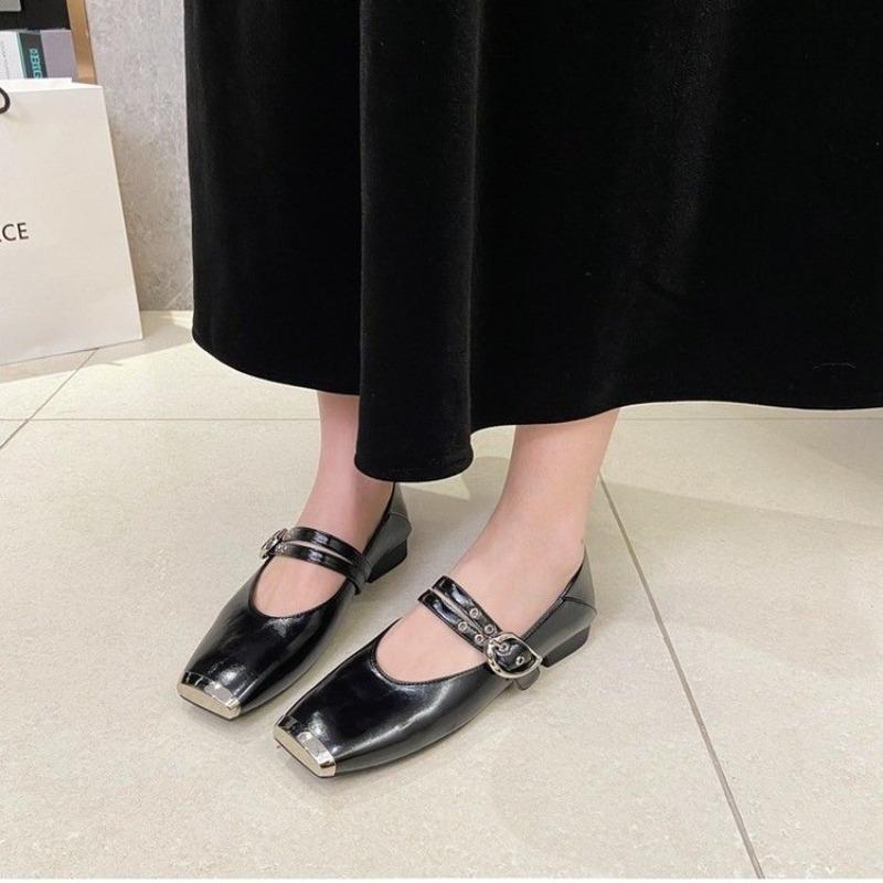 Fashion Spring New Single Shoes Women Fashion Metal Square Head Shallow Mouth Rivets Metal Buckle Soft Sole Non-slip Low Heel Shoes