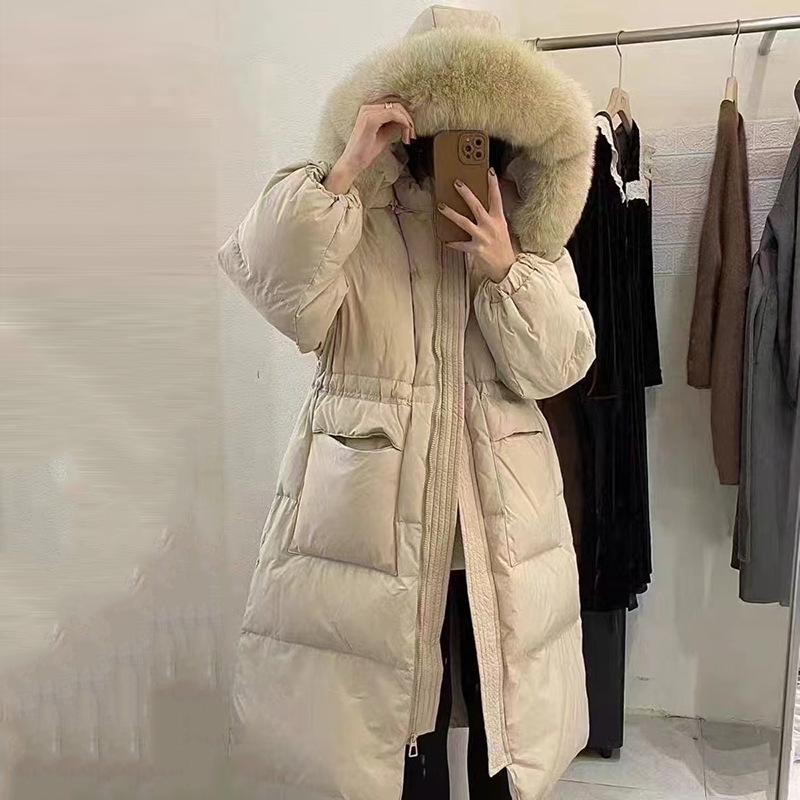 

Женский длинный пуховик с большим воротником из лисьего меха, зимний 2025, утолщенный, с милой талией, на белом утином пуху, холодостойкое и тонкое пальто S