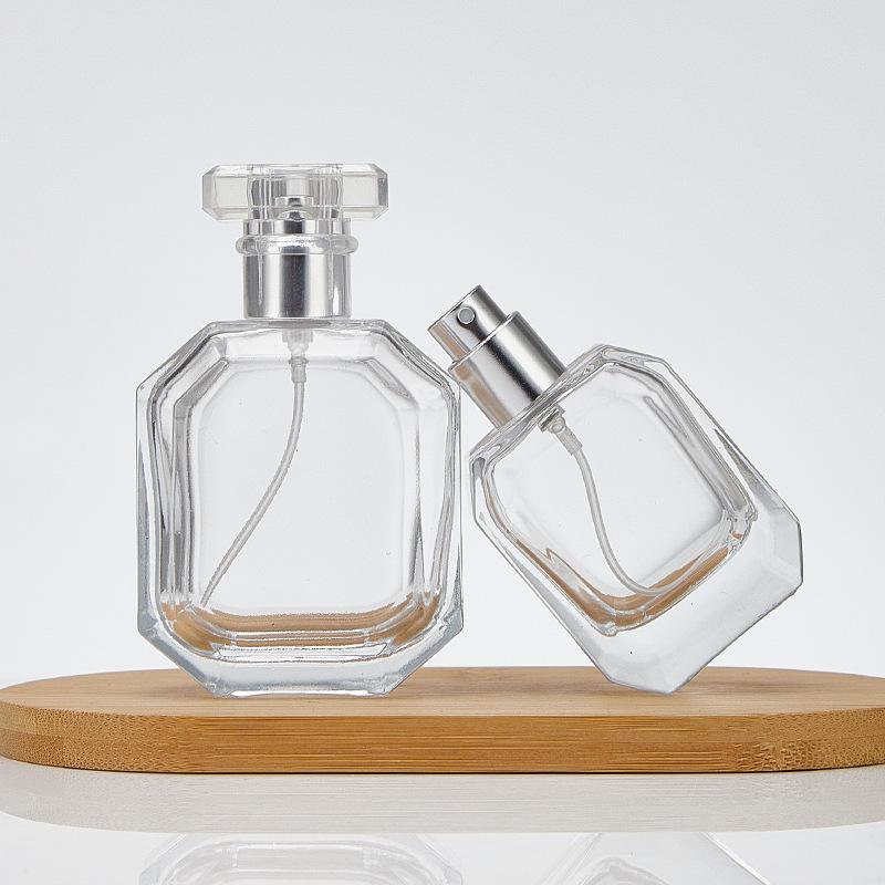 Elegant Transparent Rhombus Perfume Bottle – High-End Glass Spray, Portable for Decanting