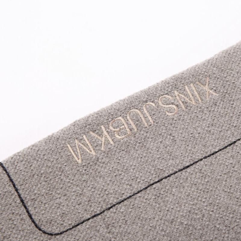 Zimní nový svetr pánský svetr s kulatým výstřihem a sametem zateplená jehla tkaný svetr pánský spodní kabát top oblečení