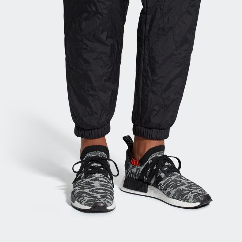 adidas NMD_R1 Primeknit