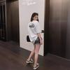 Schickes Übergrößen Baumwoll-T-Shirt mit kurzen Ärmeln in Rosenrot für Damen, Sommerkollektion 2024