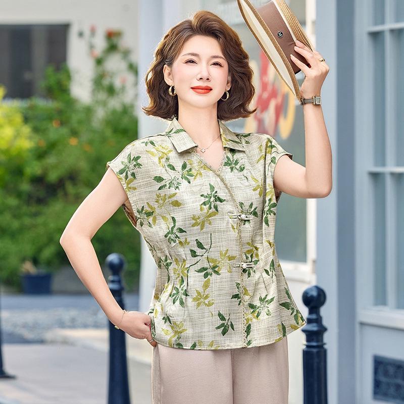 

Stylish Printed Short Sleeve Summer Two-Piece Set for Middle-Aged Women (40-60 Years) XL (95-110 lbs)