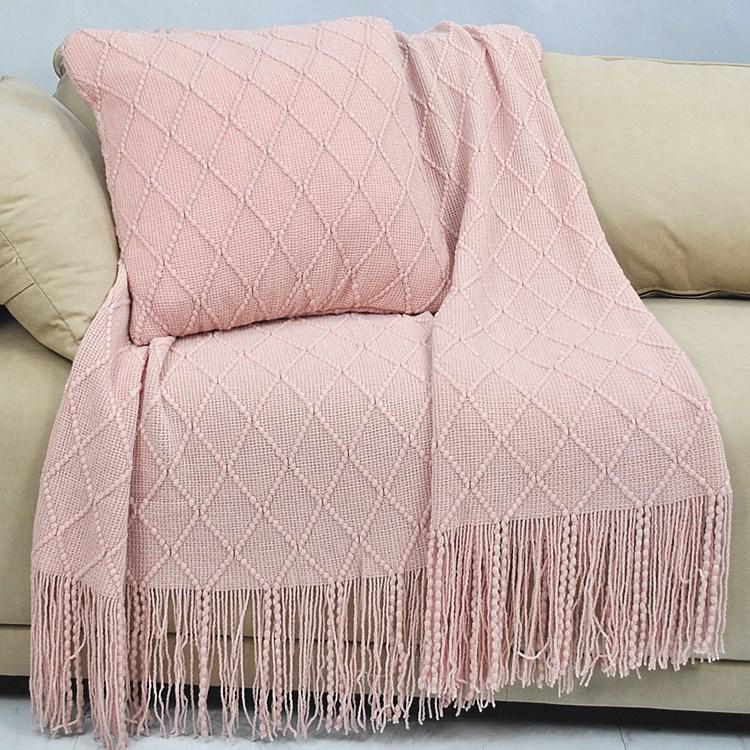 Strickdecke mit Quasten im nordischen Stil - Sofa, Bett oder Nickerchengebrauch