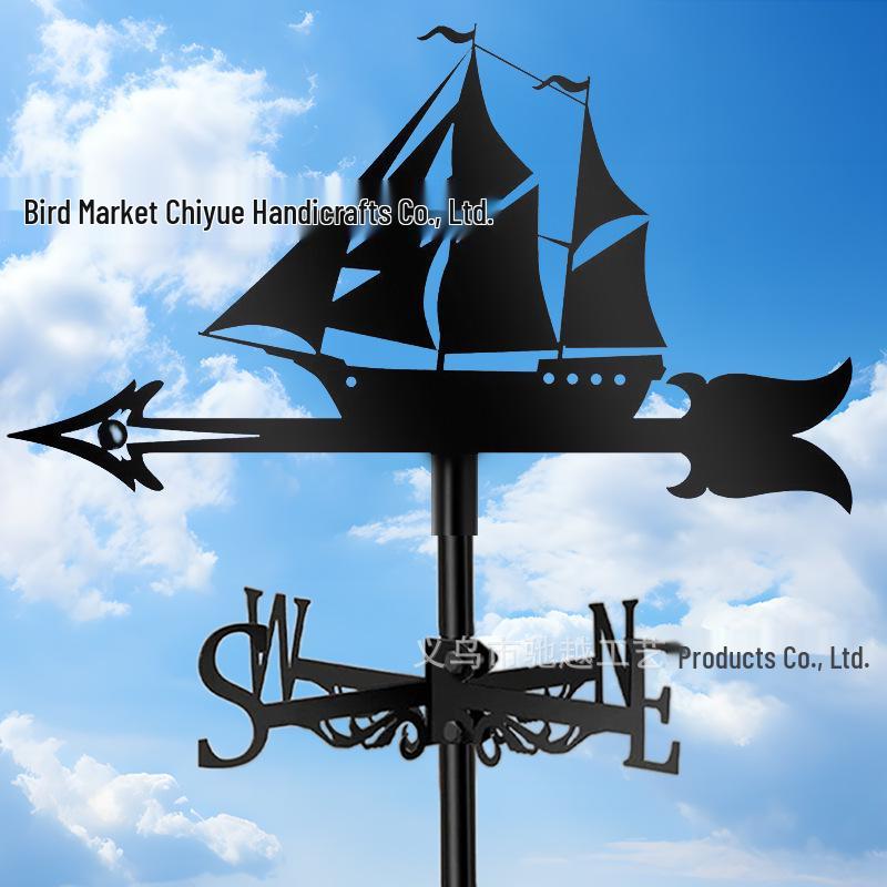 Weather Vane Ornament: Outdoor Wrought Iron Spray-Painted Roof Decoration Metal Craft