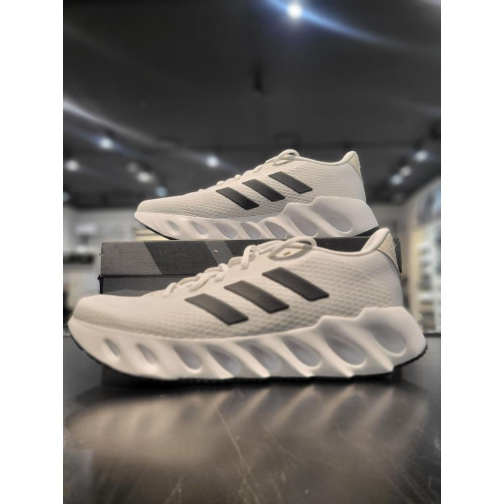 

Adidas Shoes Мужские кроссовки Switch Run IF5719