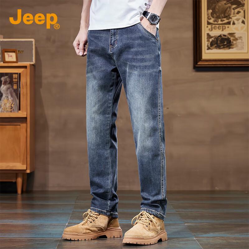 

JEEP Men s Loose Fit Straight-Leg Washed Denim Jeans 30