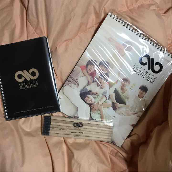 

[USED] INFINITE Calendar