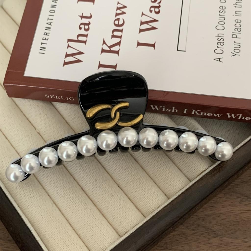 Letter pearl grab clip hairpin back head hair accessories female hair volume headdress hair grab shark clip female