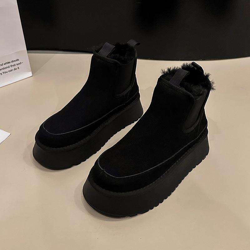 Thick-soled Fur Integrated Snow Boots Women's 2025 New Winter Velvet Warm Thickened Northeast Large Cotton Shoes Short Boots
