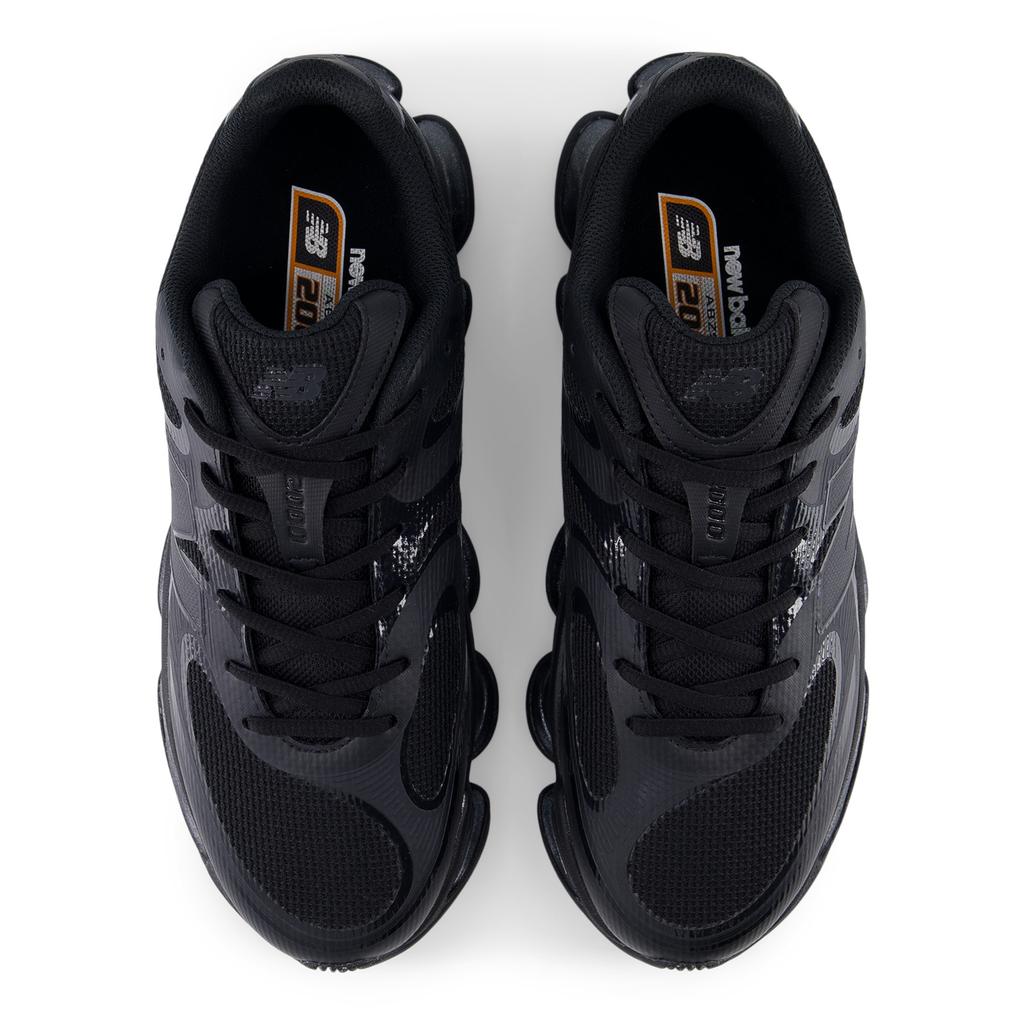 New Balance 2000 Triple Black Unisex Sneakers U2000ETB