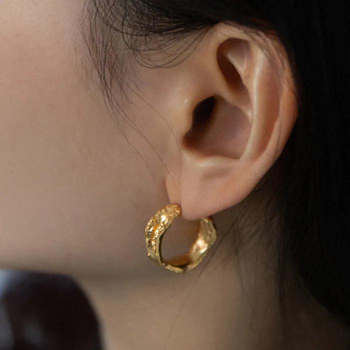 Cracked Gold Earring