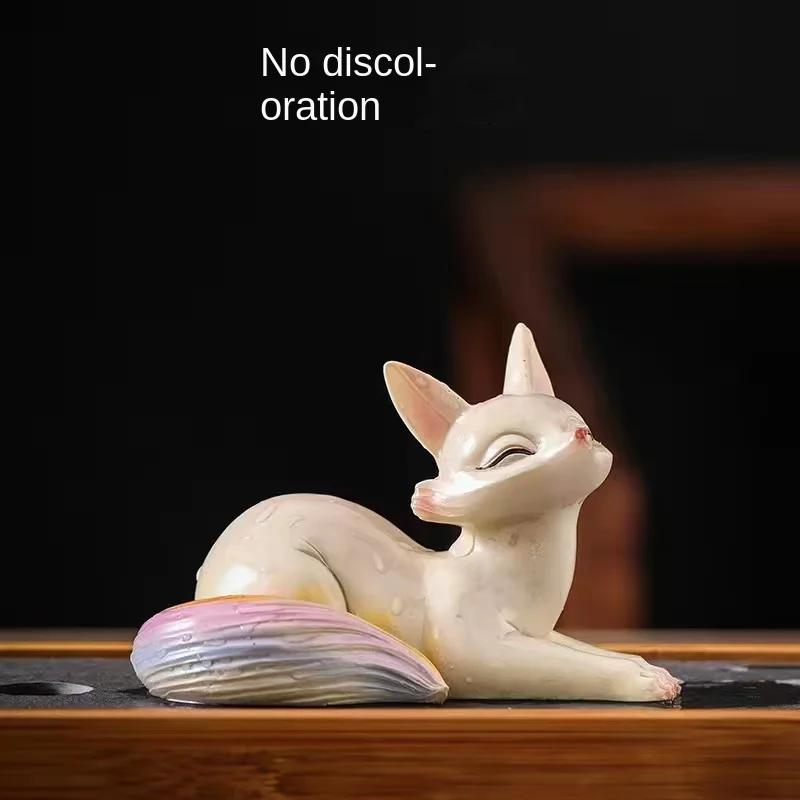 

Color-changing Tea Pet Ornaments Love The Little Fox Watering Color-changing Tea Pets Office Home Tea Table Tea Pet Ornaments