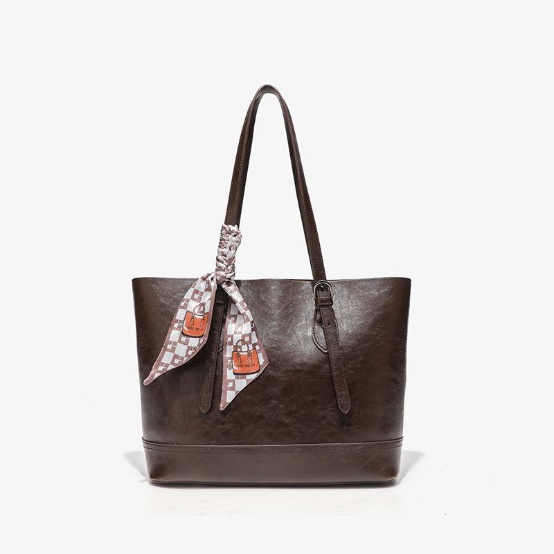 Large capacity Tote bag Oil wax soft leather crossbody tote textured commuter bag