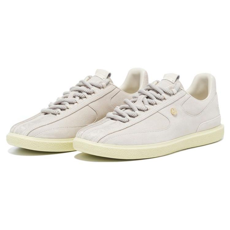 Li-Ning 1990 Cloud Dress Comfortable Versatile Non-Slip Wear-Resistant Low-Top Skate Shoes Women Sneaker Bone-White ALHT090-2