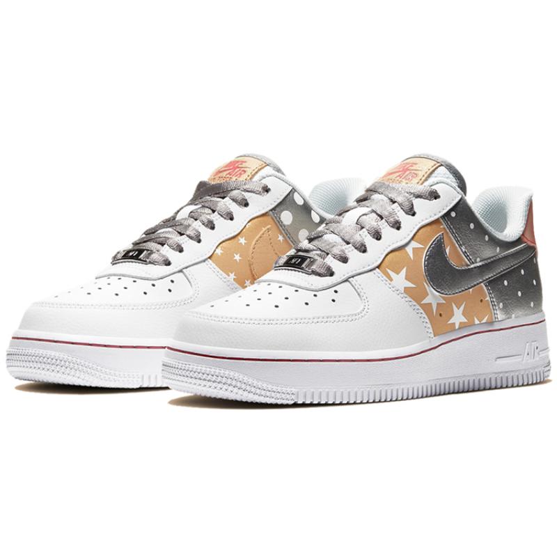 Nike Dámské tenisky Air Force 1 Low Metallic Gold Stars CT3437-100