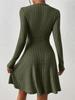 Herbst und Winter Neues V-Ausschnitt Sexy Taille A-Linie Regenschirmrock Big Swing Langarm Strickkleid