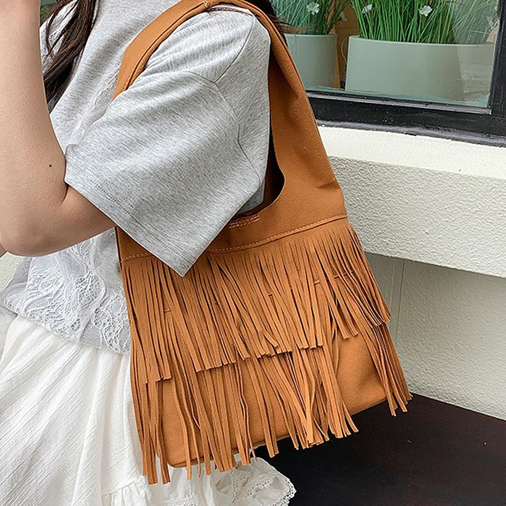 Vintage matte fringed shoulder bag 2025 large capacity trendy tote bag vacation style underarm bag women
