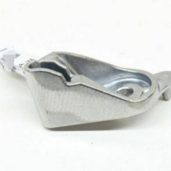 

BMW X5 (G05) X7 (G07) Muffler Bracket – Model: 18307935436 Please Inquire