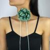 Stylish Rose Pendant Necklace Colorful Floral Shape Clavicle Chain Fashionable Jewelry Blossom Charm Neckchain Ornament