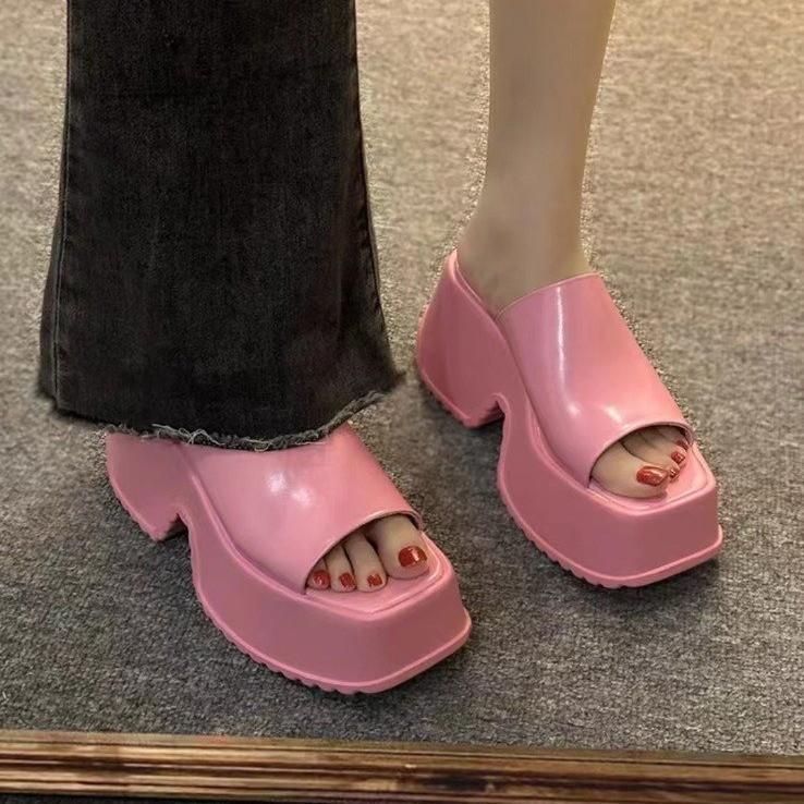 Muffin Heightening One-word Slippers Leisure Commuter Beach Sandals