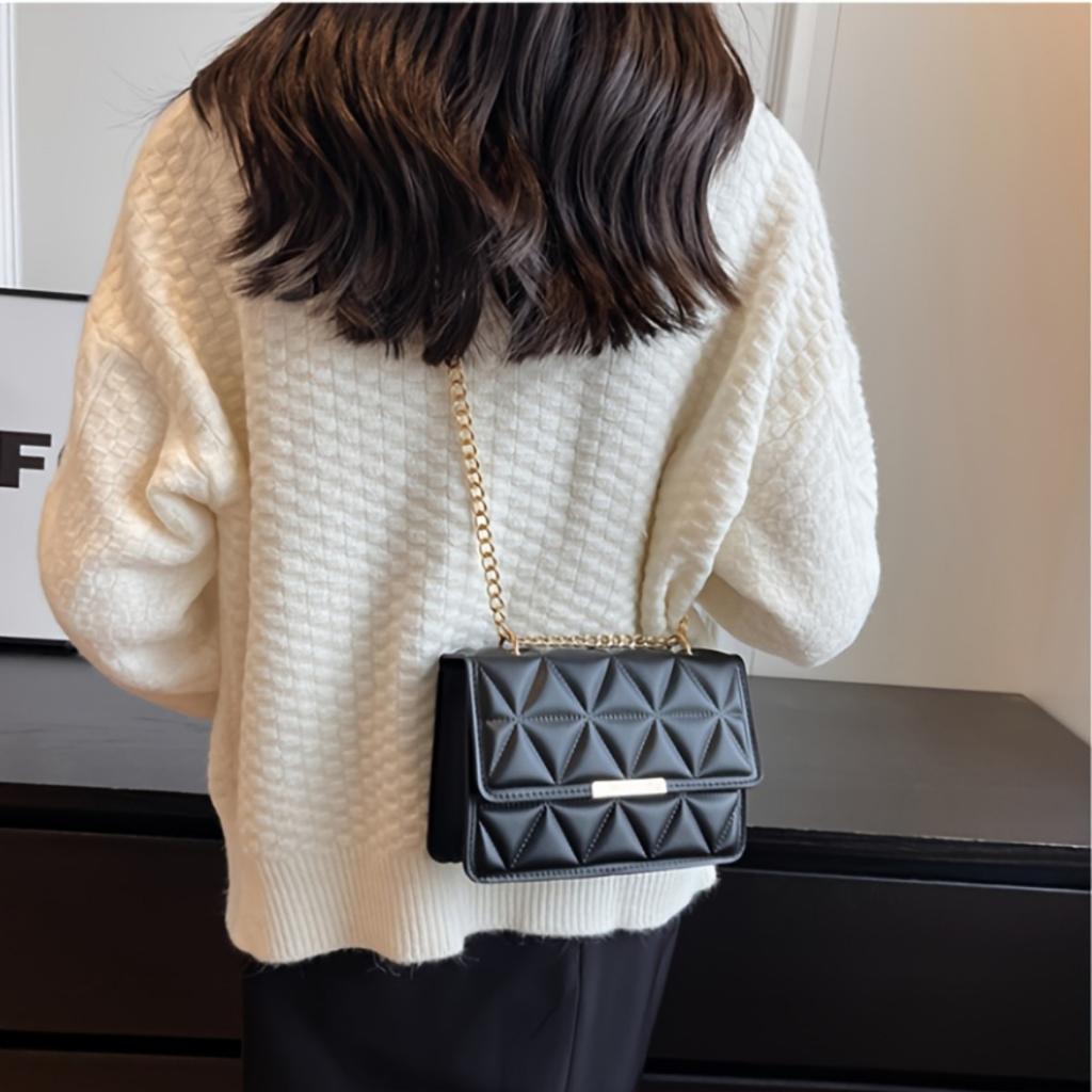 Ladies, Crossbody Bag, Adjustable, Gold Chain Shoulder Strap, Magnetic Buckle Closure, Multifunctional Clutch, Handbag