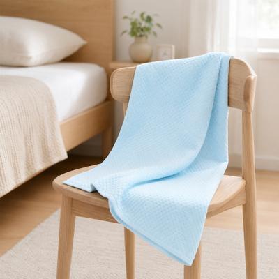 Bath Towel, Soft Cotton Multi-purpose Design, Double-Layer Jacquard Bath Towel, Ultra Absorbent Lightweight Beach Shawl for Bathroom Swimming Pool