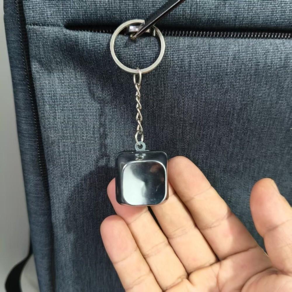 Tastiera Elettrica Portachiavi Scossa Elettrica Oggetto Novità Trucco da Strada Portachiavi Fidget Trucco Scossa alla Mano Novità Scherzo