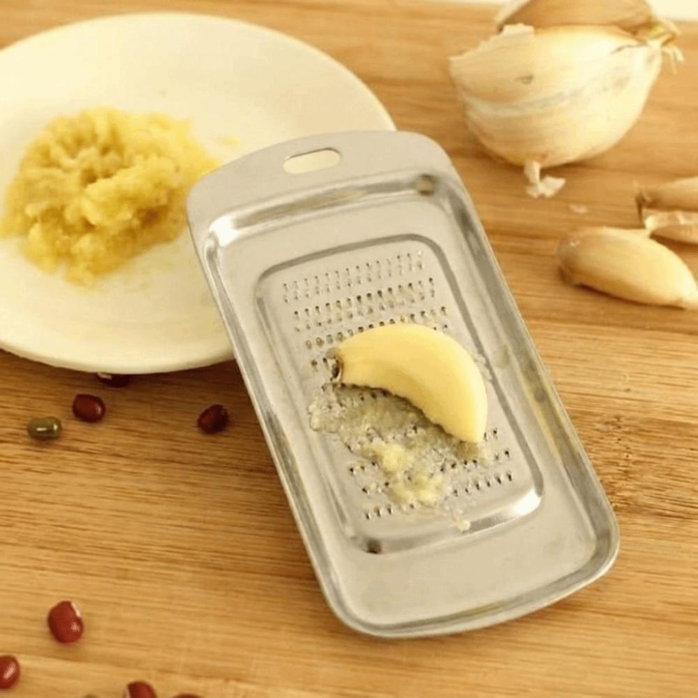 Sturdy Garlic Press Stainless Steel Garlic Grinder Kitchen Accessories Ginger Grater Household Use