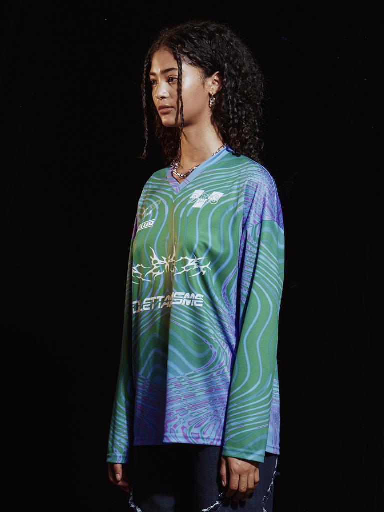 DILETTANTISME Absinthe Sports Football Jersey T-Shirt