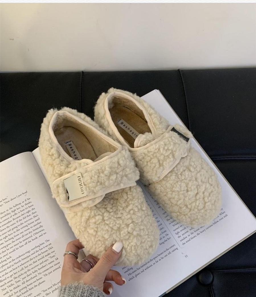 

Модні жіночі туфлі з овечої шерсті Пухнасті мокасини з овечої вовни Mujer Тепле бавовняне взуття Жіночі слипони Зимові лофери з овечого хутра на підкладці 39 бежевий