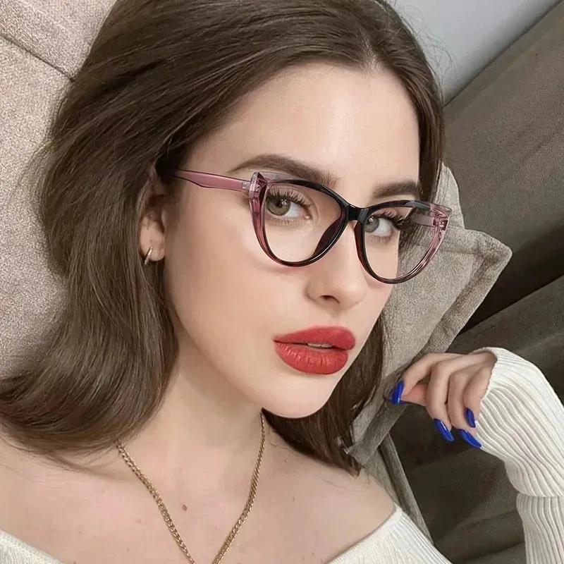 Retro Cat Eye Anti Blue Light Glasses Women Fashion Photochromic Lenses Classic Designer Eyewear Myopia Frame