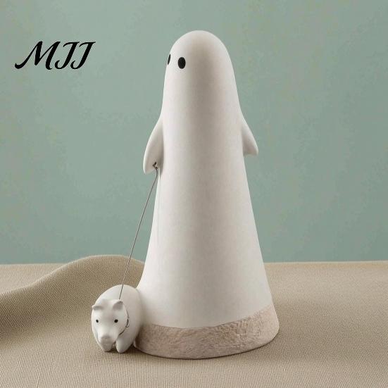 Matte White Resin Ghost Ornament Dog Statue, Cute Walking Figurine, Spooky Funny Figurine Halloween Decoration for Tabletop Mantel Shelf Holiday Party