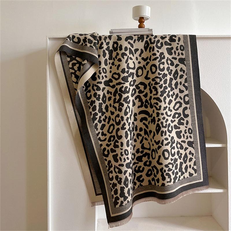 Luxury Cashmere Bright Leopard Print Women Scarf Winter Shawl and Wrap Bandana Pashmina Tassel Female Foulard Thick Blanket