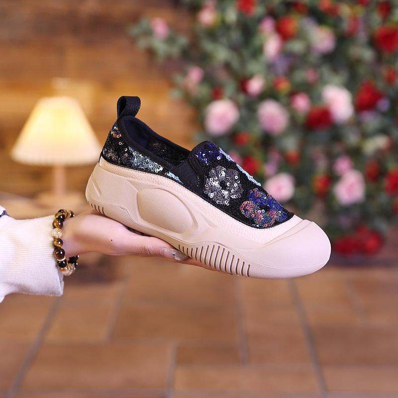 

Повседневная женская обувь в стиле ретро с мягкой подошвой, весна 2024, новые универсальные ретро-лоферы с пайетками, туфли на платформе с одной педалью 40 чёрный