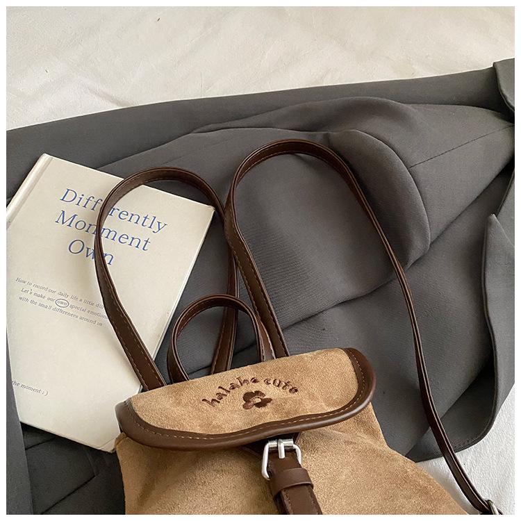 Trendy Kids' Candy Backpack 2025: Versatile Casual Travel Bag for Girls, Autumn/Winter Collection.