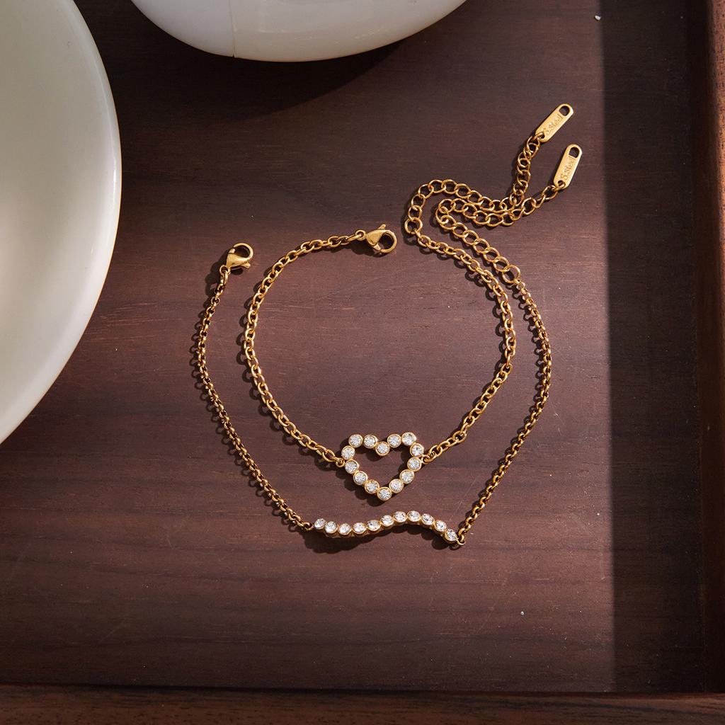 Yori Fashion Stainless Steel Openwork Heart Bracelet 18k Gold Plated Waterproof Jewelry For Women Charm Fashion