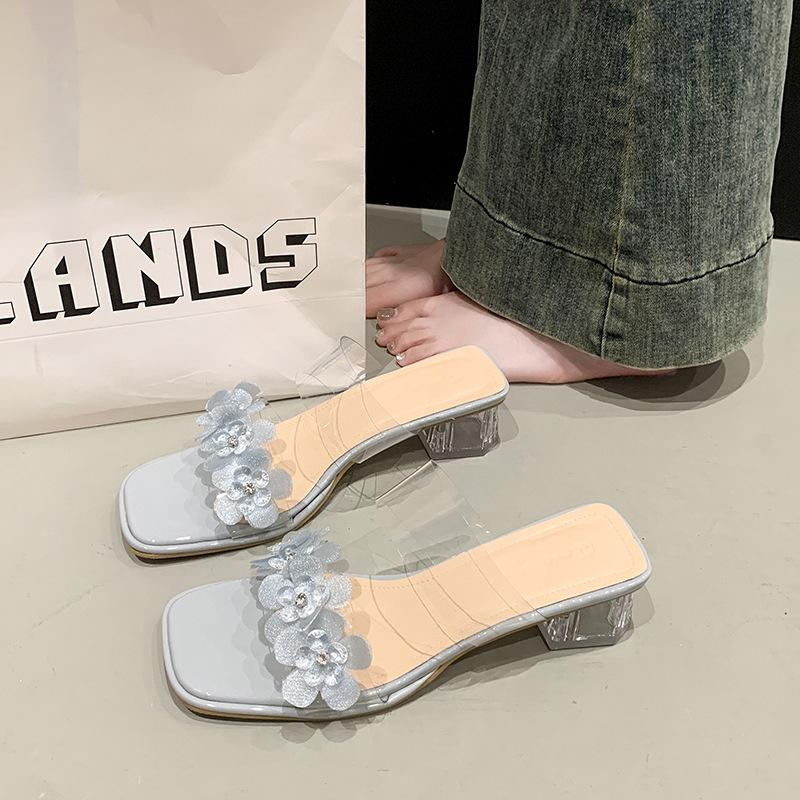 Feenwind transparente Blume sexy Außenpantoffeln 2025 Sommer neu vielseitig dicker Absatz eckige Spitze offene Zehen Ein-Wort
