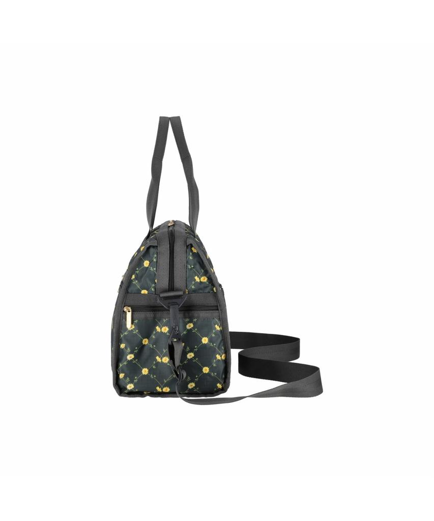 Lesportsac Daisy Cross Green Deluxe Medium Weekender [4318.Hc10]