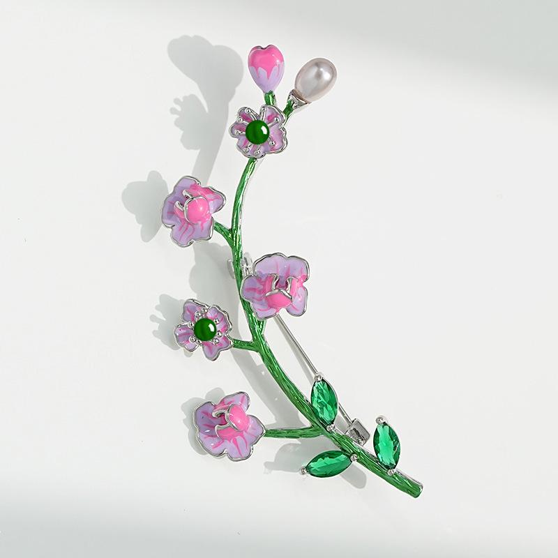 Lingxin Jewelry Plum Blossom Brooch with Freshwater Pearl & Green Agate - Live Stream Favorite & Commemorative Gift
