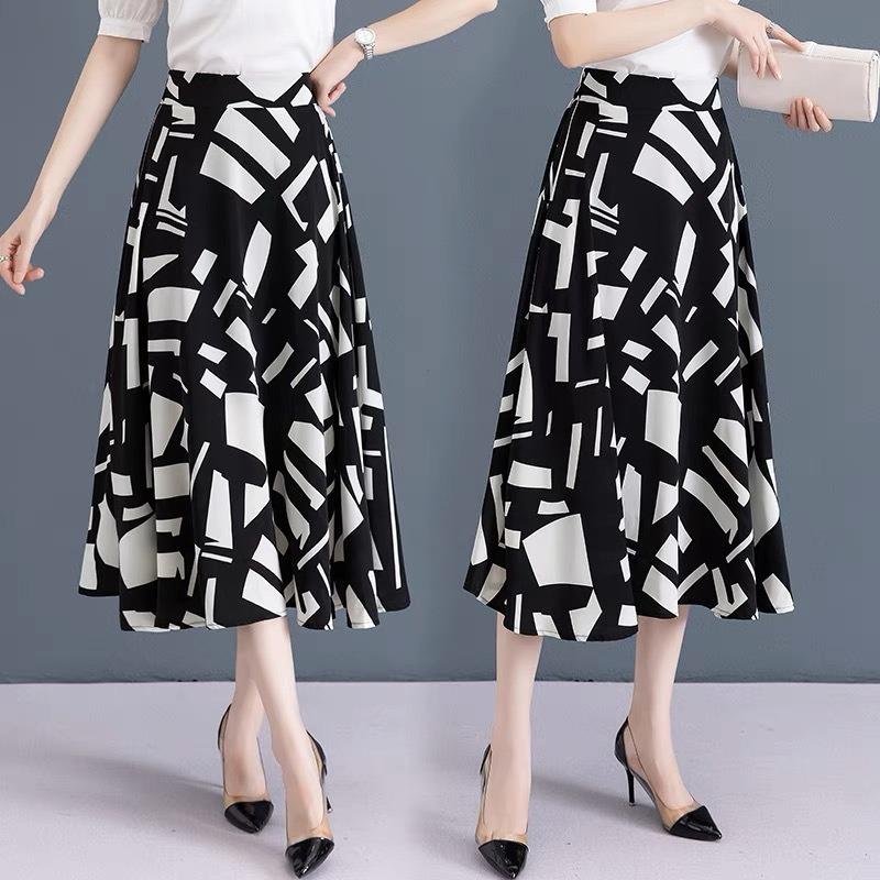 Thin Skirt Women's Medium and Long A-shaped Summer New Simple Commuter Bud Skirt, Thin and Fluffy Umbrella Skirt