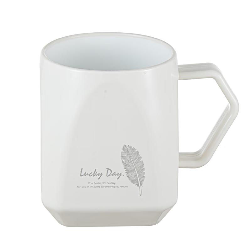 Daisy Leaf Plastic Mouthwash Cups