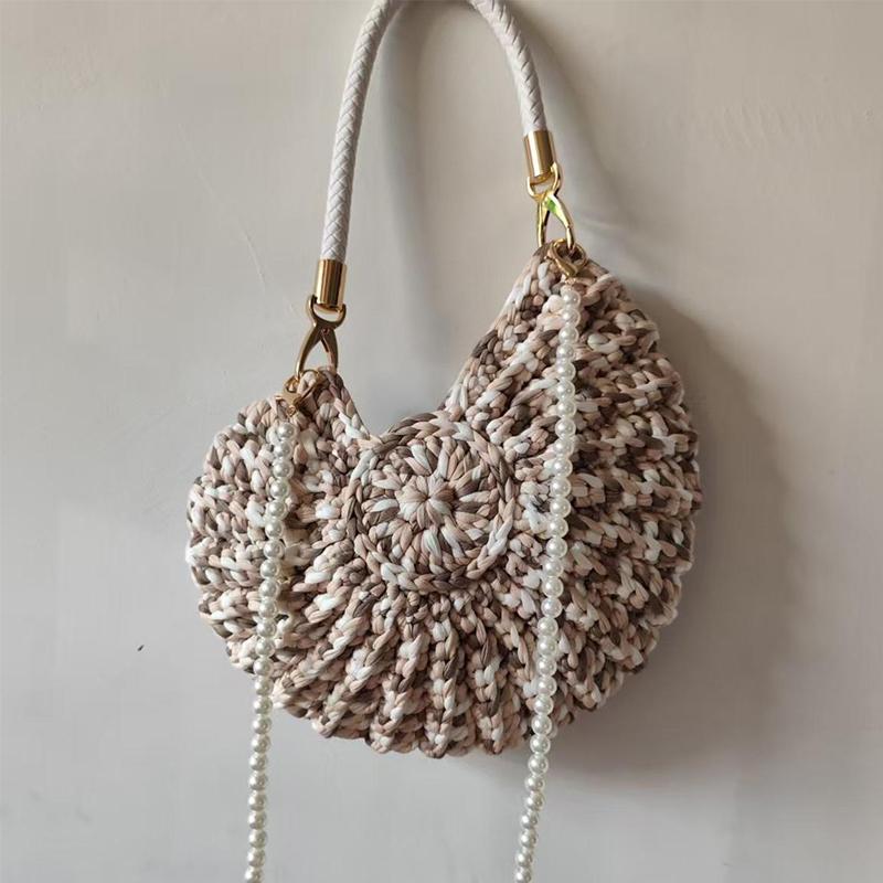 Luxury Hand-woven Shell Bag Women Seaside Conch Shell Messenger Shoulder Bag Exquisite Pearl Chain Fashion Holiday Shopping Bag