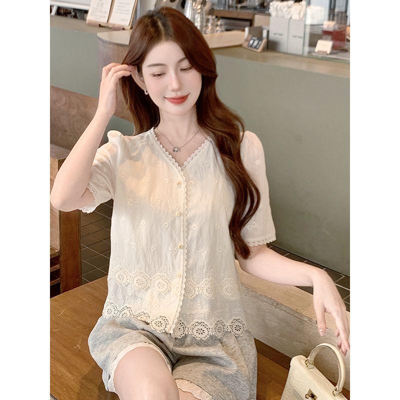 Sweet Summer K-style Fashion Minority Design V-neck Embroidery Lace Patchwork Loose Bubble Short Sleeve Shirt Top
