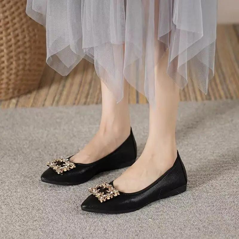 Fashion Pointed Toe Woman Flats Shoes for Women Gold Moccasins Social Shoe On Offer Promotion Sale Stylish Slip Elegant and Fashionable