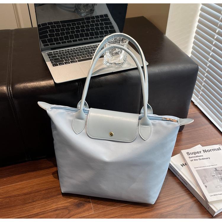 Women’s Trendy Casual Large-Capacity Shoulder Tote Bag Lightweight Versatile Crossbody Bag