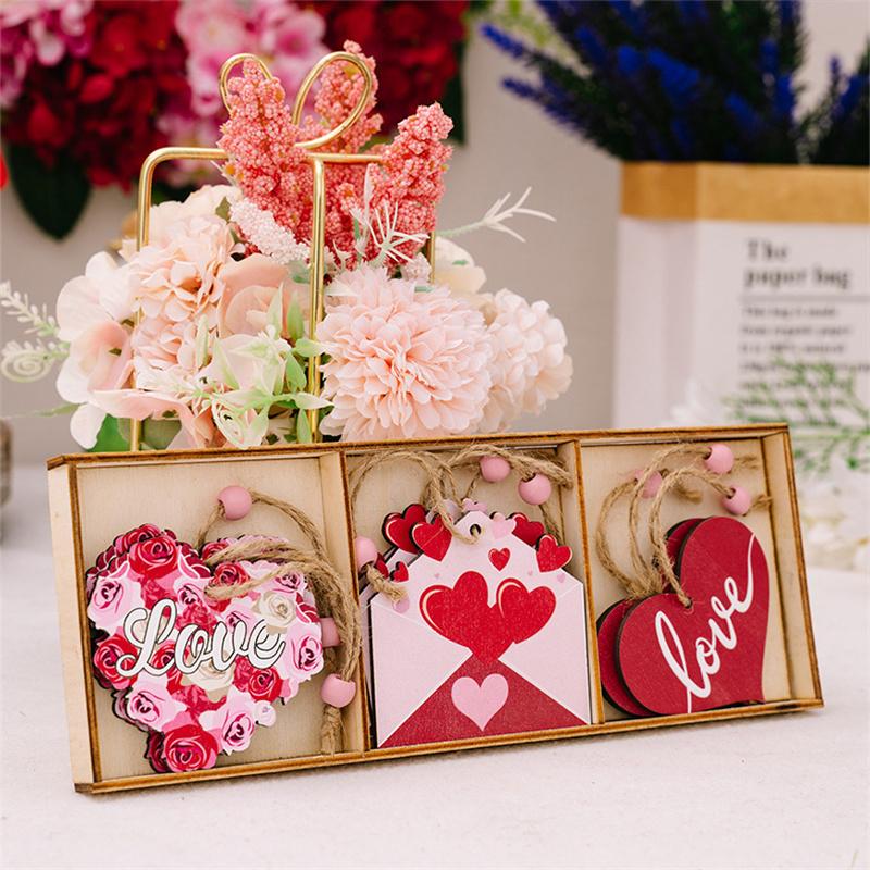 9Pcs Valentine Hangings Wood Holiday Decoration Love Flower Valentine Ornaments Valentine'S Day Decorative Love Envelope Pendant