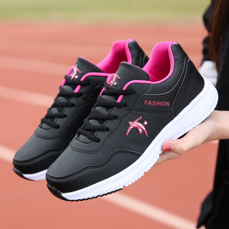 Brand sports and leisure women's shoes Lightweight non-slip soft-soled running shoes Wear leather waterproof shoes in rainy days in spring and autumn